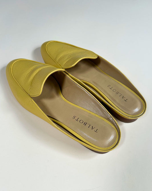 Talbots butter yellow leather sliders (7)